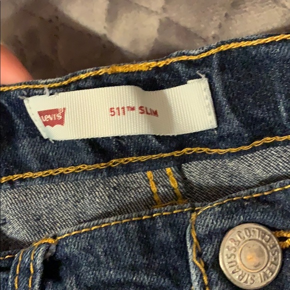 Levi’s boy jeans 👖 2 pairs left - Picture 5 of 6